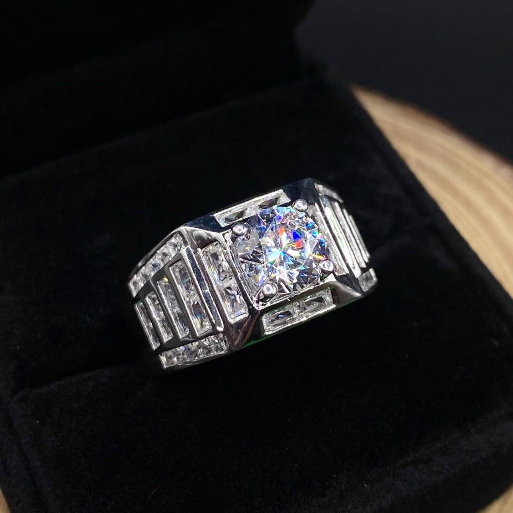 Nhẫn bạc nam HKJNNM20940BK