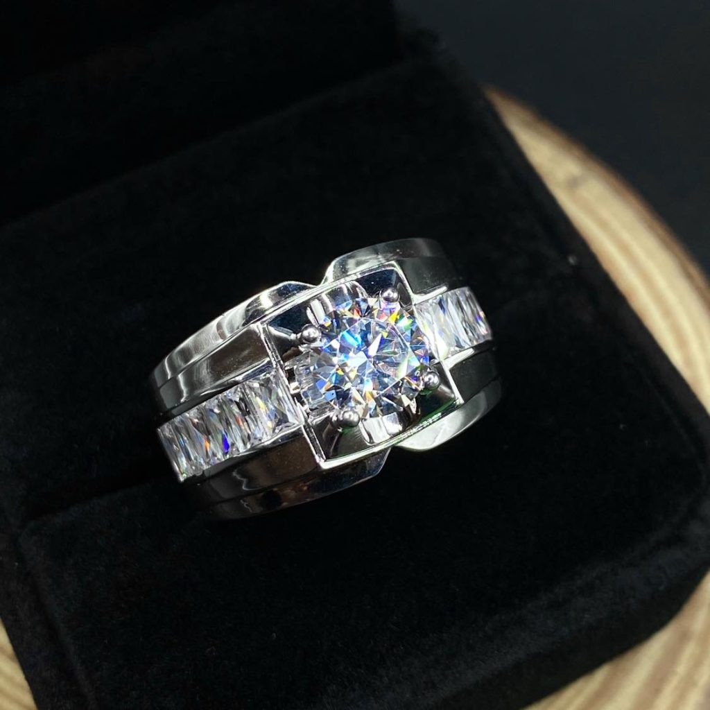 Nhẫn bạc nam đá vuông HKJNNM20800 HKJ