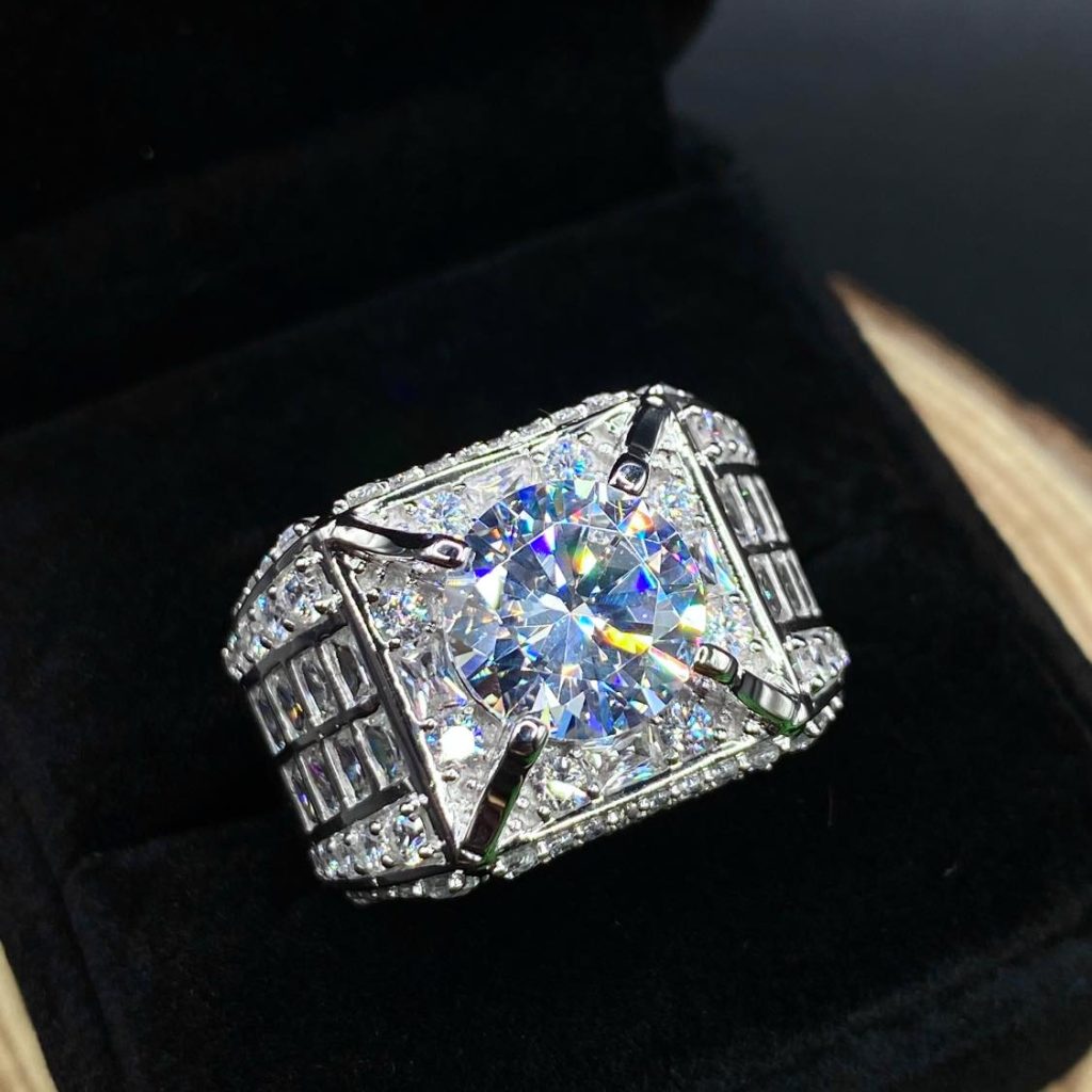 Nhẫn bạc nam đá vuông HKJNNM211700 HKJ