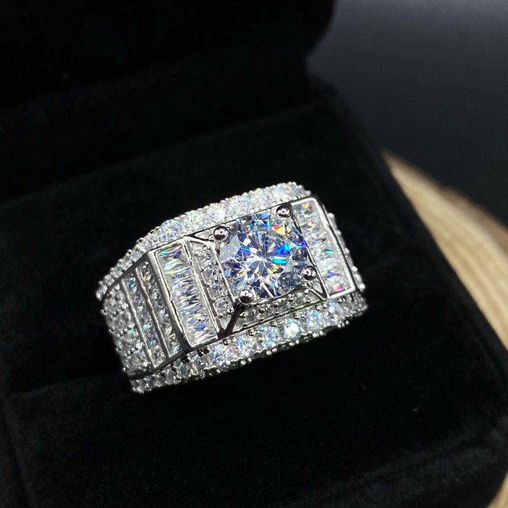 Nhẫn bạc nam đá vuông HKJNNM231250 HKJ